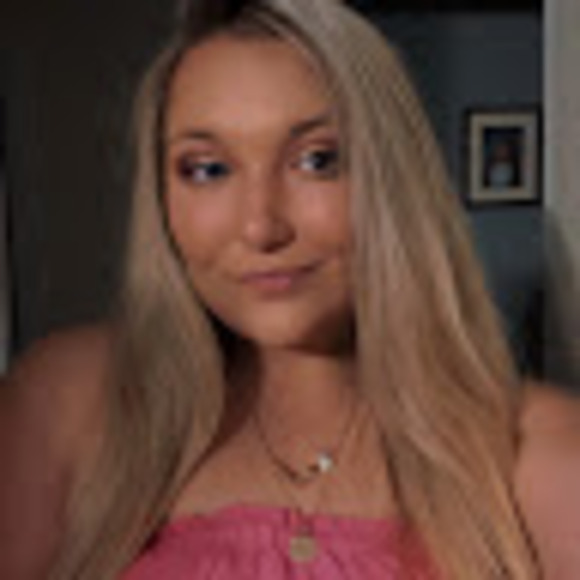 ashleyg5678